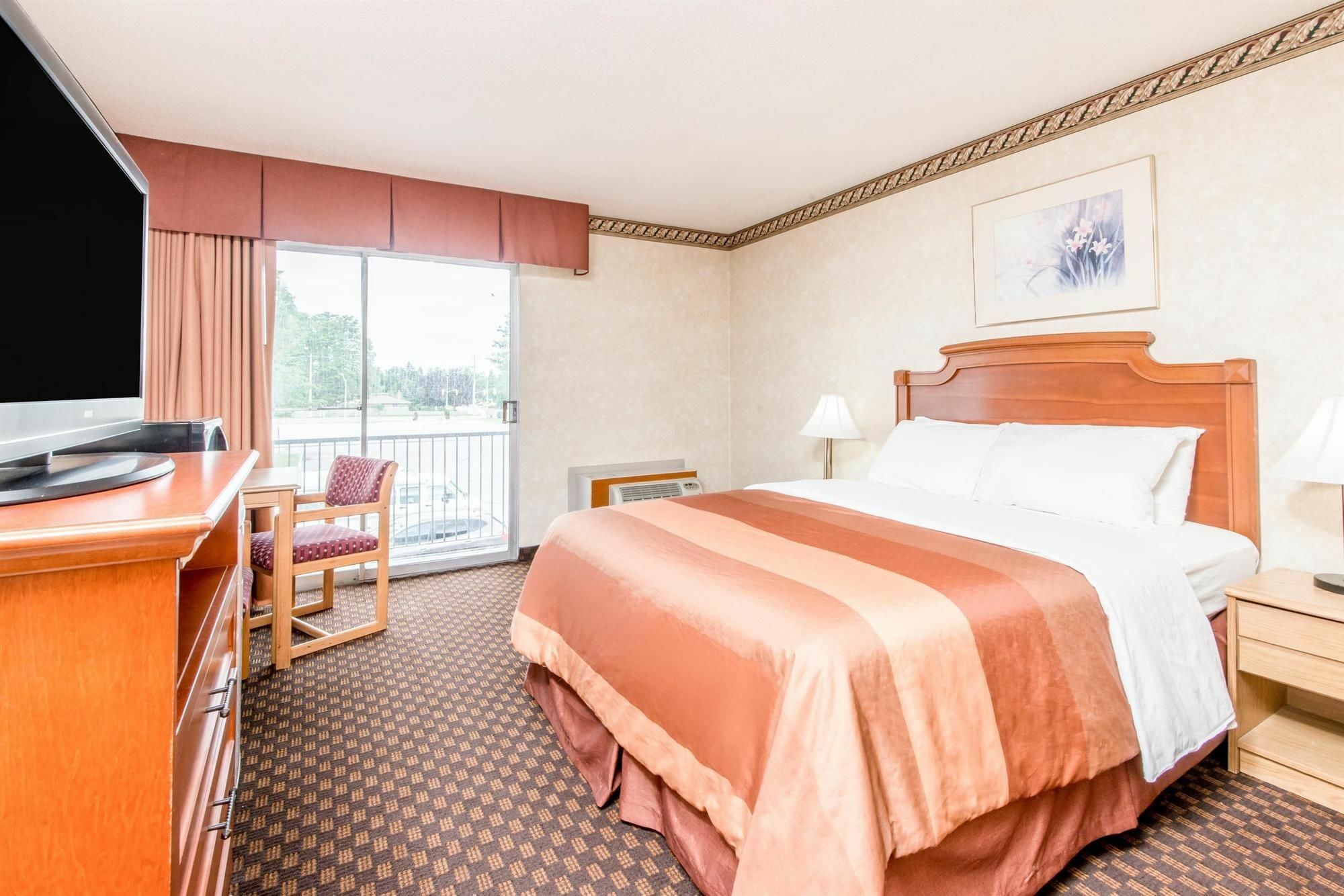 Howard Johnson By Wyndham Kitchener Conestoga ภายนอก รูปภาพ
